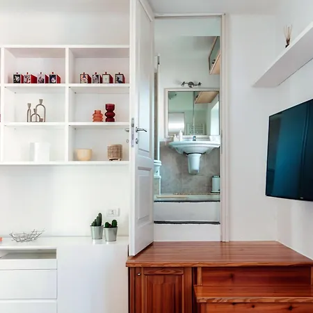 Flipping Flat - By Myhomeincomo Apartamento
